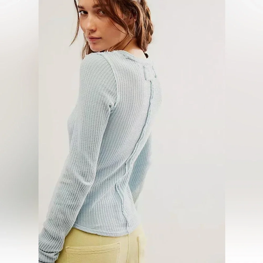 FREE PEOPLE We The Free Roll With it Thermal Blue XS - Picture 3 of 8